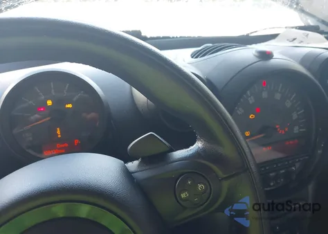 2016 Mini Countryman Cooper S z USA, uszkodzony, nr VIN WMWZC5C5XGWU01031